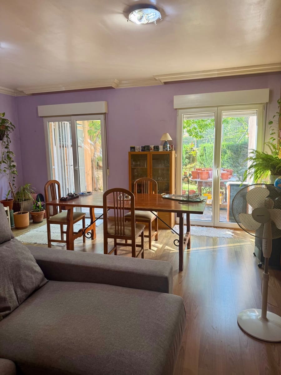 3 soverom Bungalow til salgs i Villena med garasje - € 195 000 (Ref: 10034895)