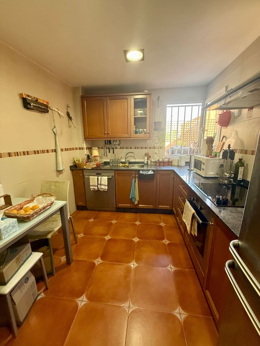 3 soverom Bungalow til salgs i Villena med garasje - € 195 000 (Ref: 10034895)