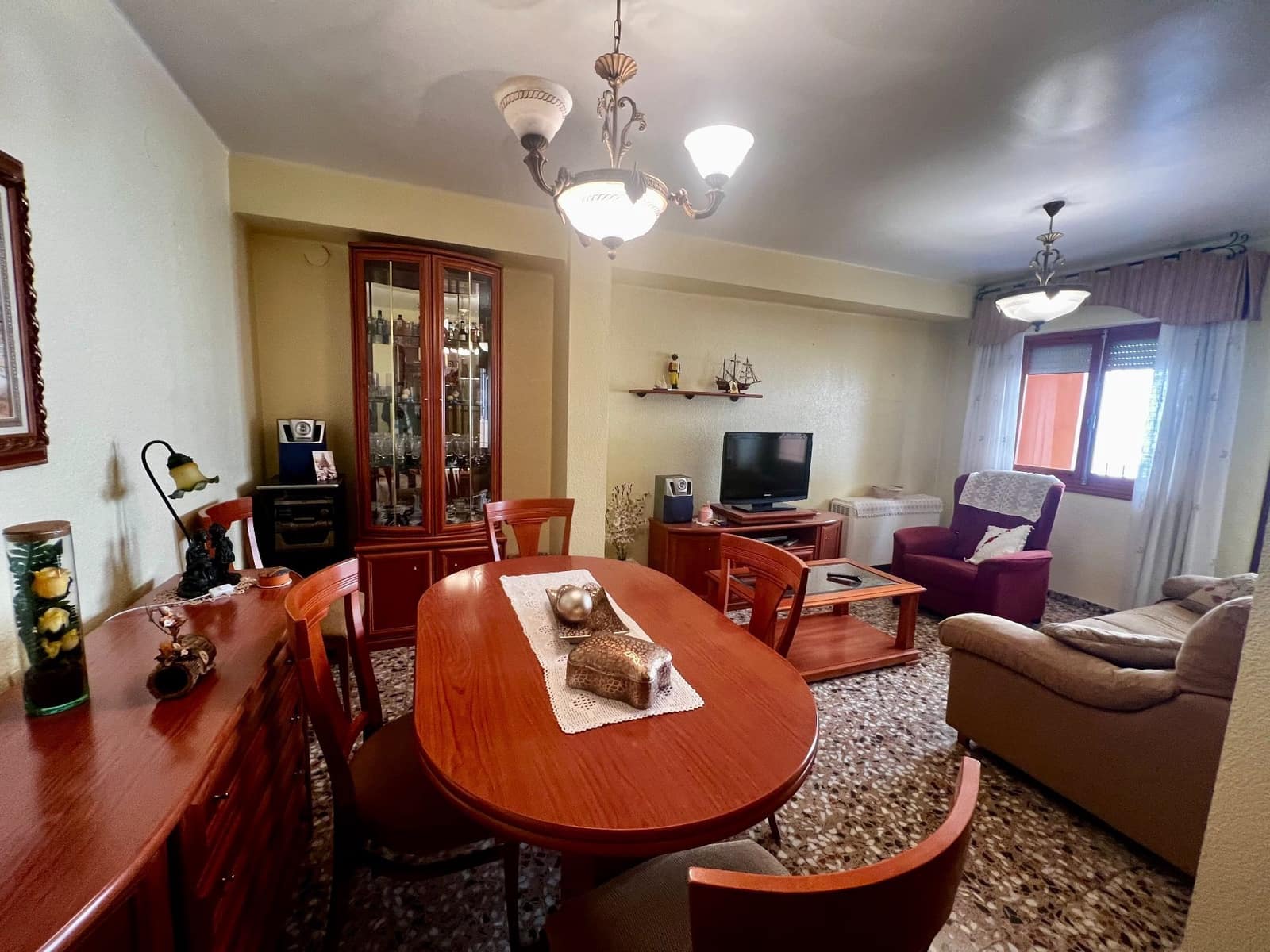 Piso de 3 habitaciones en Biar en venta - 110.000 € (Ref: 10091045)