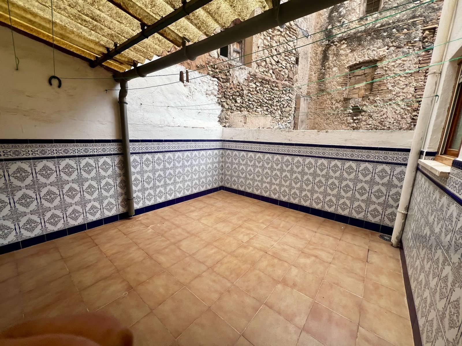 Piso de 3 habitaciones en Biar en venta - 110.000 € (Ref: 10091045)