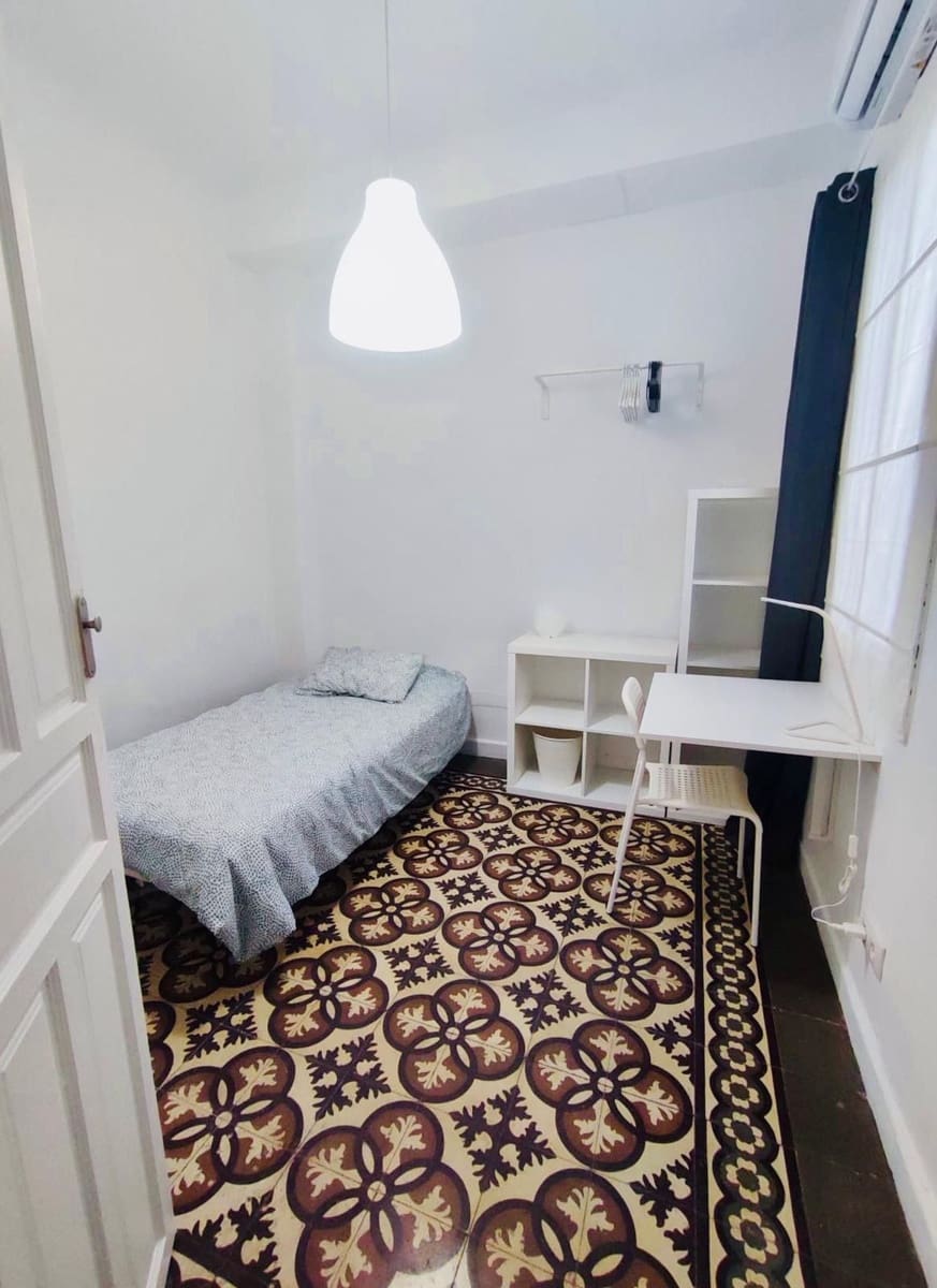 3 soveværelse Lejlighed til salg i Alicante by - € 225.000 (Ref: 10182493)