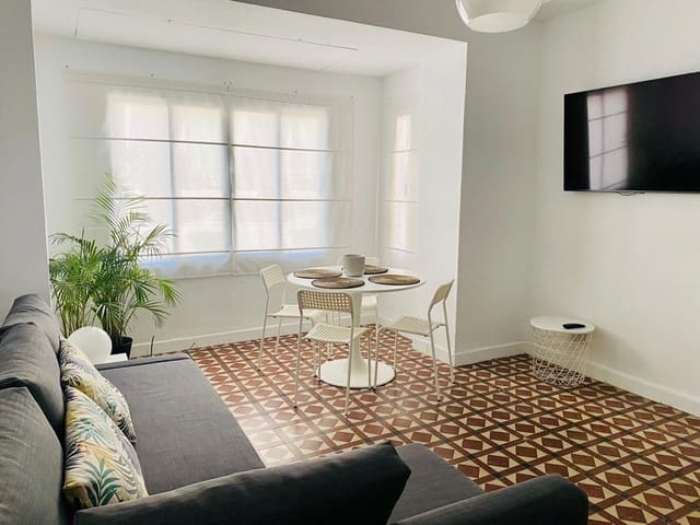 3 soveværelse Lejlighed til salg i Ensanche - Diputacion, Alicante by - € 225.000 (Ref: 10182493)