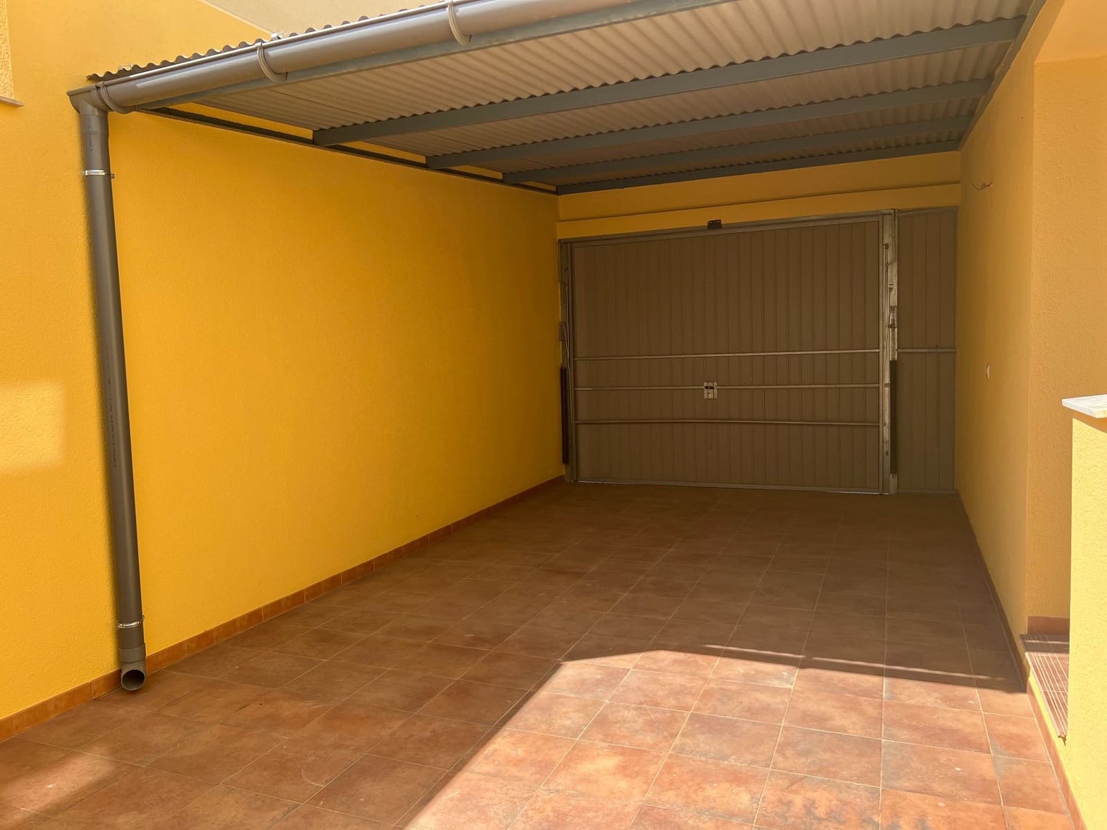 3 bedroom Bungalow for sale in Las Virtudes with garage - € 125,000 (Ref: 7072271)