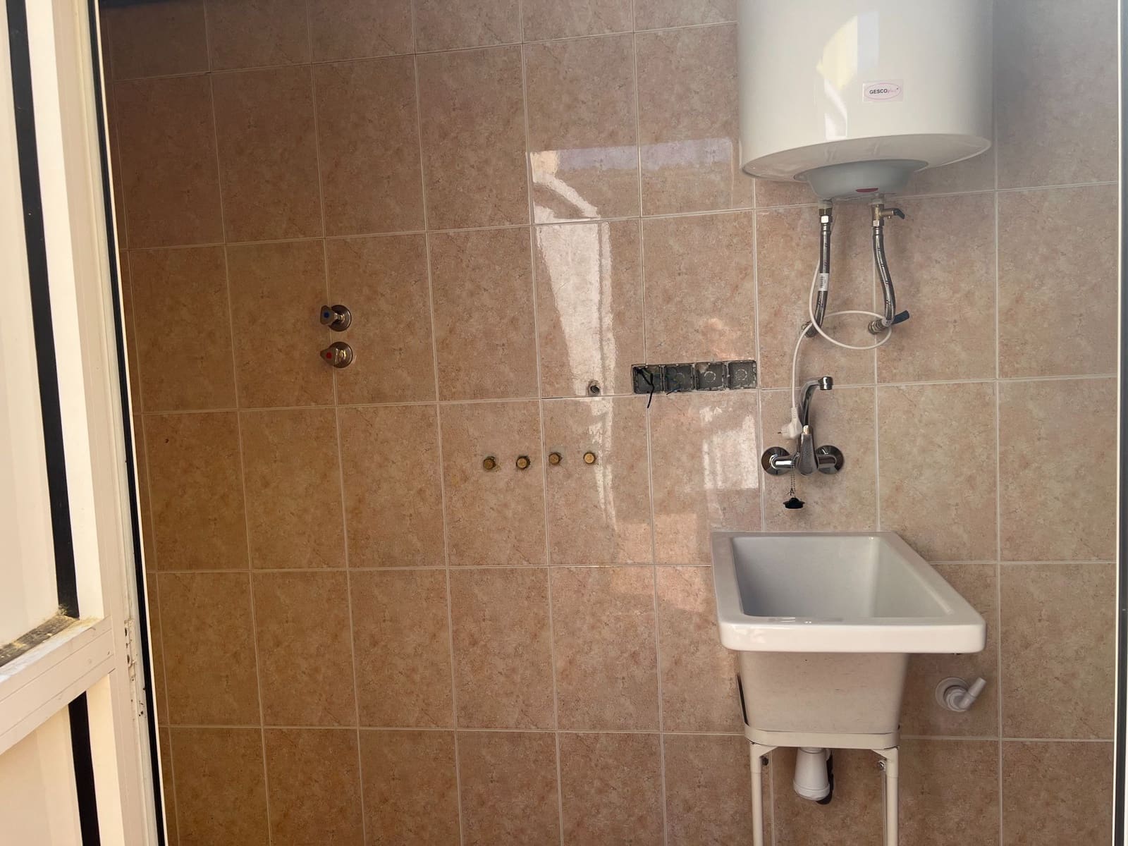 3 bedroom Bungalow for sale in Las Virtudes with garage - € 125,000 (Ref: 7072271)