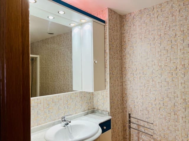 3 bedroom Flat for sale in Biar with garage - € 125,000 (Ref: 7245741)