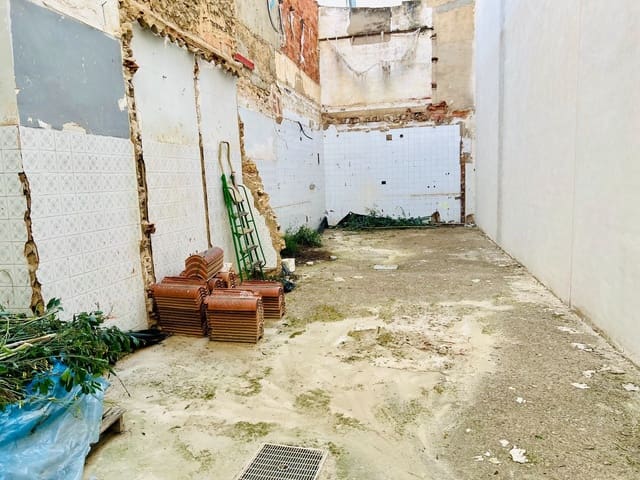 1 bedroom Villa for sale in Villena - € 69,900 (Ref: 7868638)