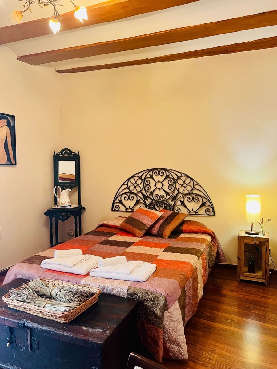 3 bedroom Townhouse for sale in Biar - € 200,000 (Ref: 7912344)