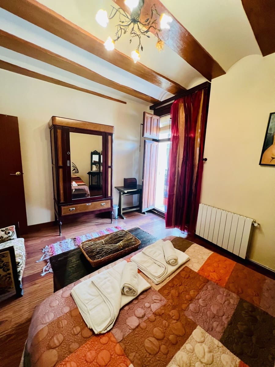 3 bedroom Townhouse for sale in Biar - € 200,000 (Ref: 7912344)