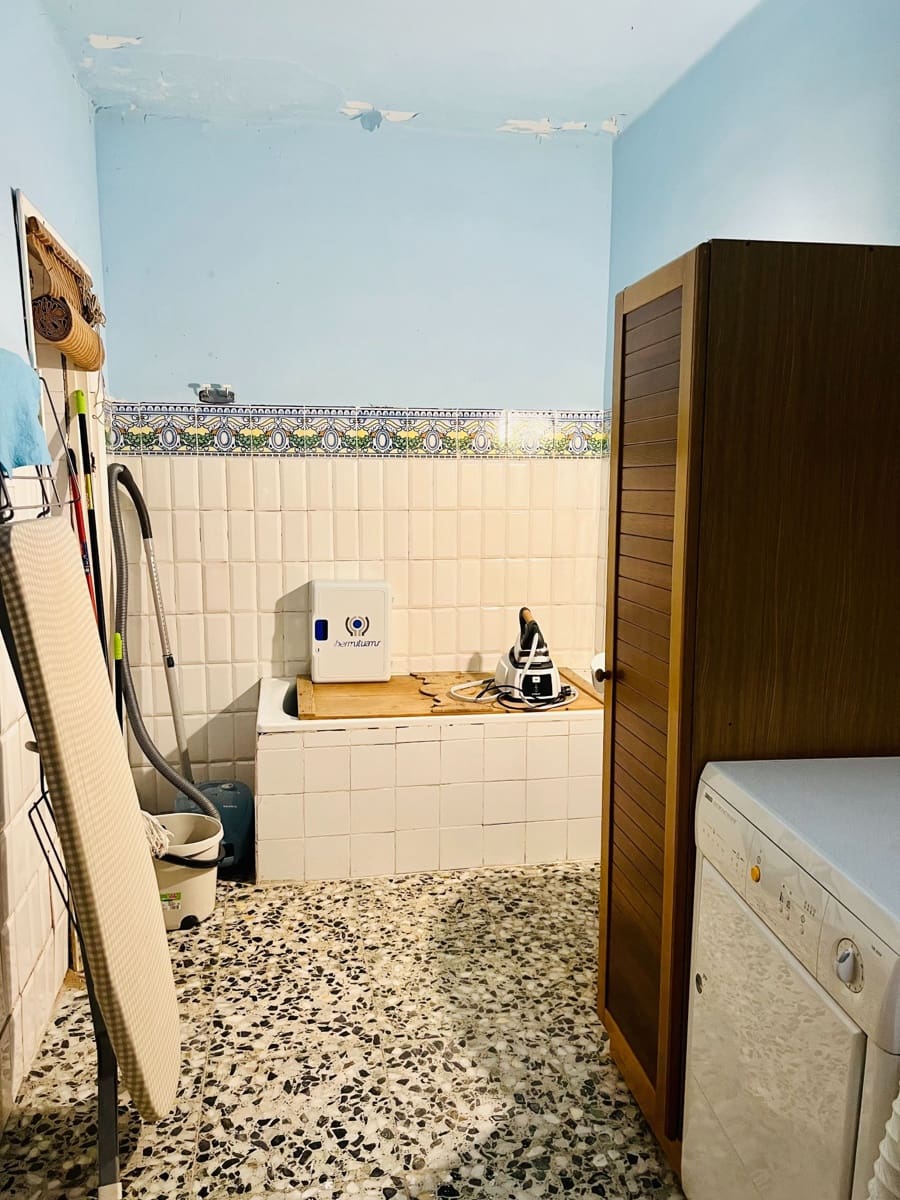 3 bedroom Townhouse for sale in Biar - € 200,000 (Ref: 7912344)