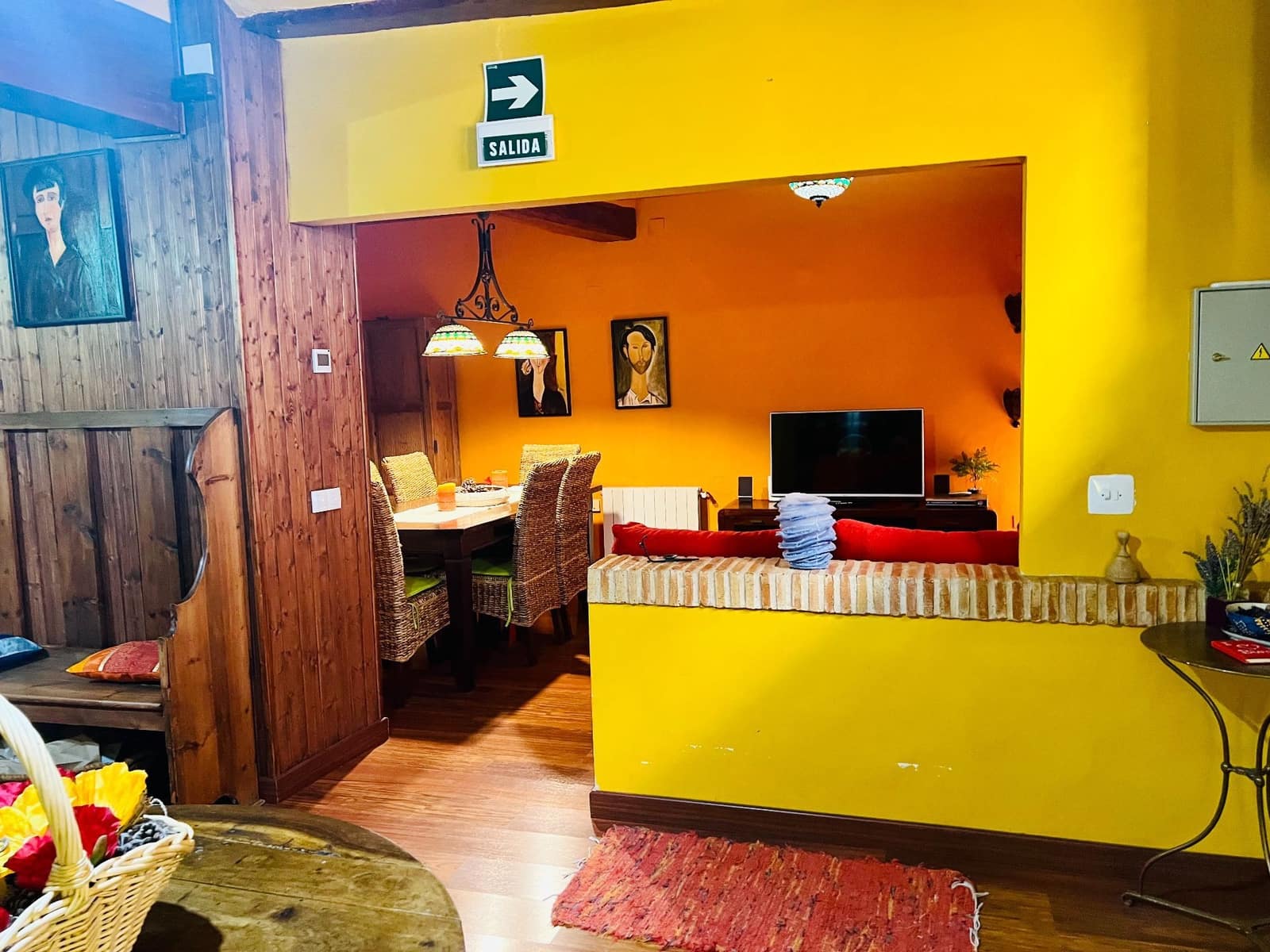 3 bedroom Townhouse for sale in Biar - € 200,000 (Ref: 7912344)