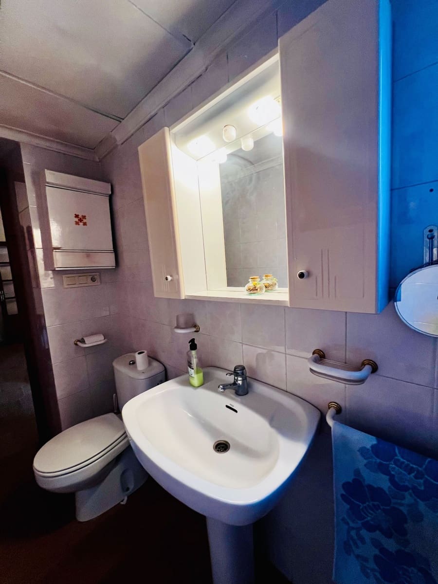 3 soverom Hus til salgs i Villena - € 90 000 (Ref: 8116995)