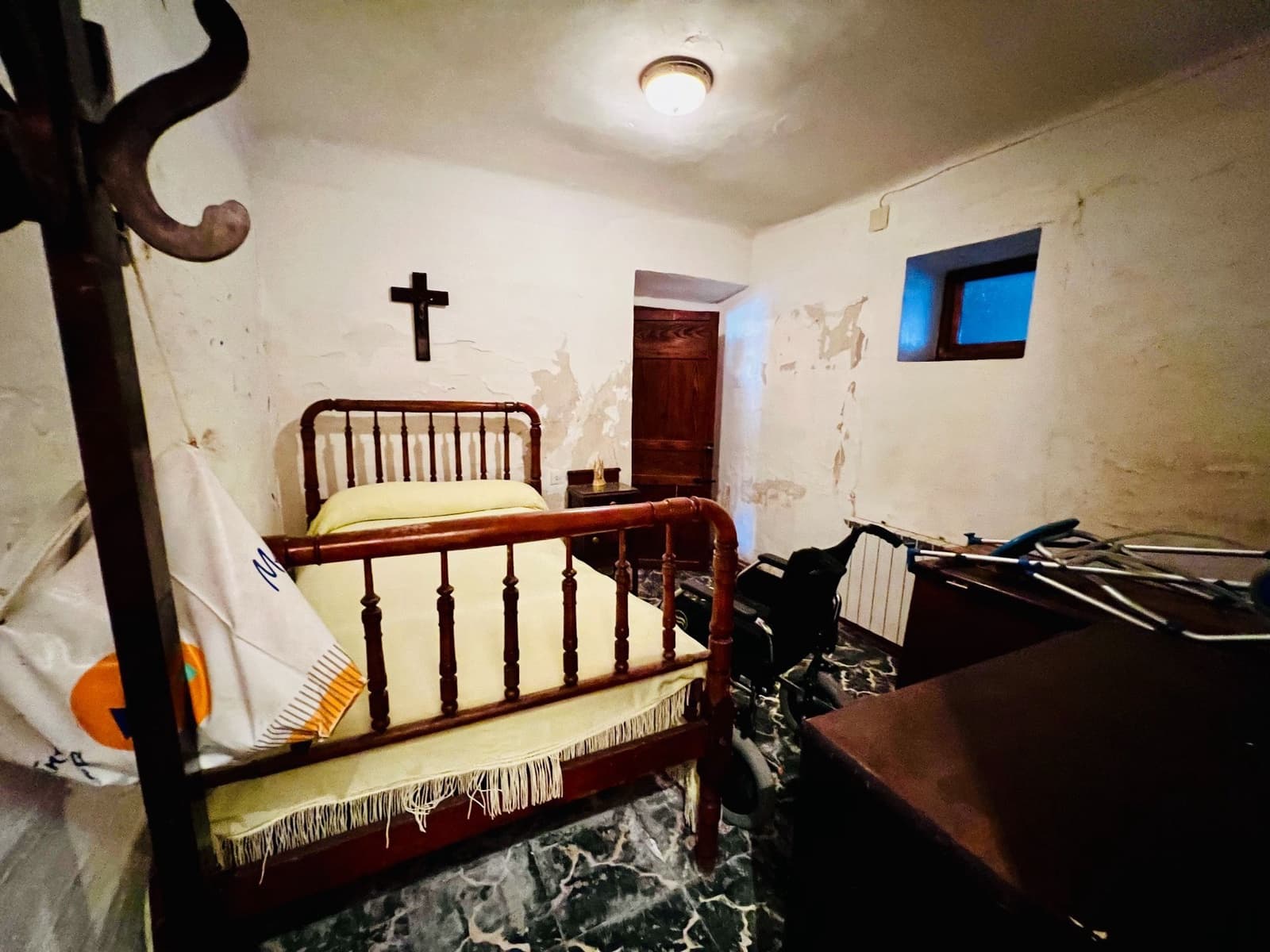 3 soverom Hus til salgs i Villena - € 90 000 (Ref: 8116995)