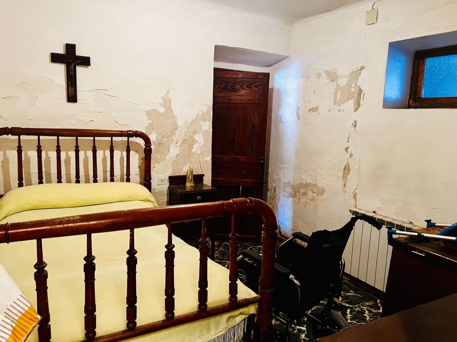 3 soverom Hus til salgs i Villena - € 90 000 (Ref: 8116995)