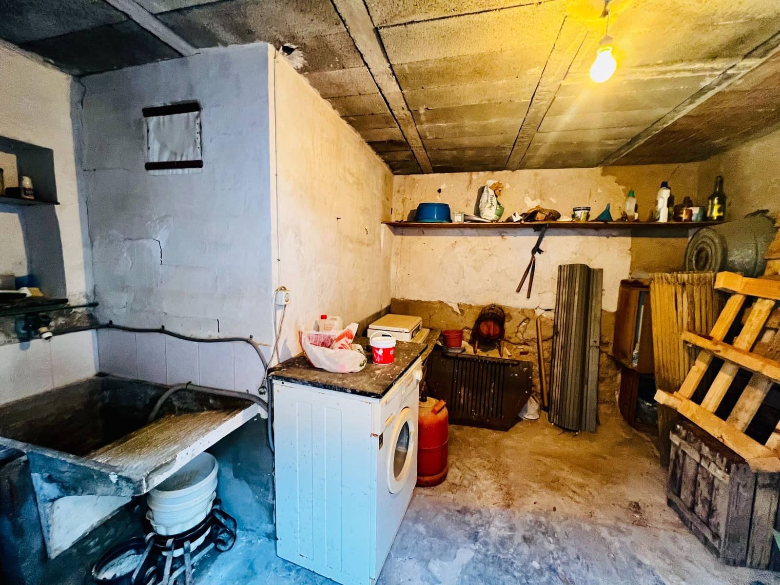 3 soverom Hus til salgs i Villena - € 90 000 (Ref: 8116995)