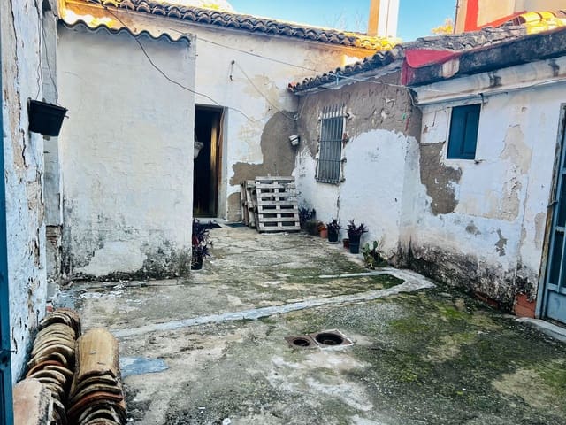 3 bedroom Townhouse for sale in Villena - € 90,000 (Ref: 8116995)