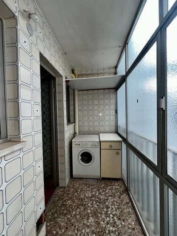 4 bedroom Flat for sale in Biar - € 130,000 (Ref: 8373103)