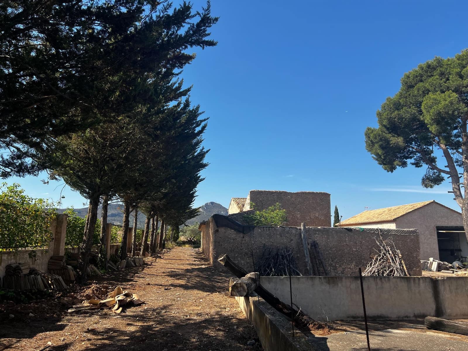 1 soveværelse Finca/Landehus til salg i Villena - € 600.000 (Ref: 8404674)