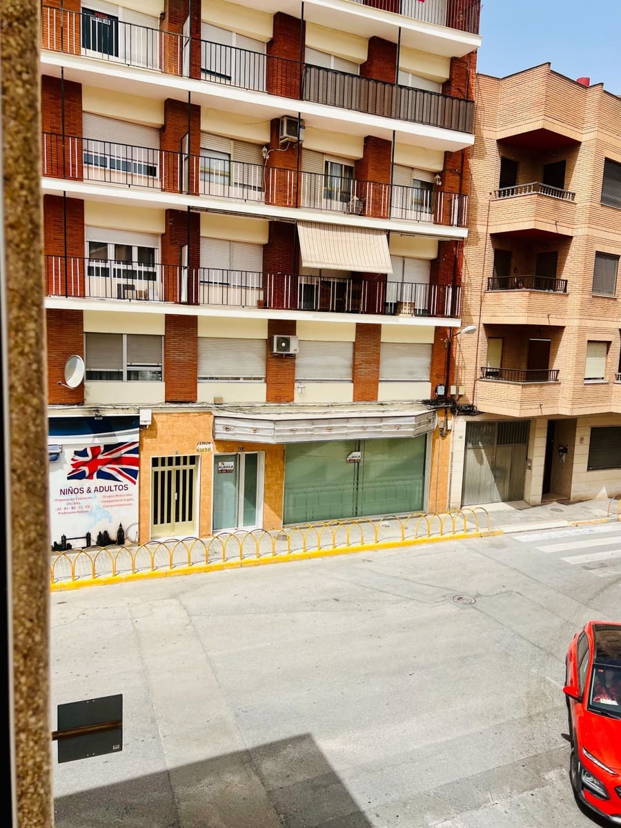 5 sovrum Hus till salu i Villena med garage - 160 000 € (Ref: 8419235)