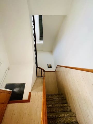 5 soverom Hus til salgs i Villena med garasje - € 160 000 (Ref: 8419235)