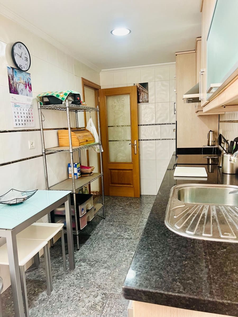 5 sovrum Hus till salu i Villena med garage - 160 000 € (Ref: 8419235)