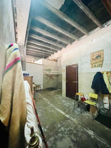 5 soverom Hus til salgs i Villena med garasje - € 160 000 (Ref: 8419235)