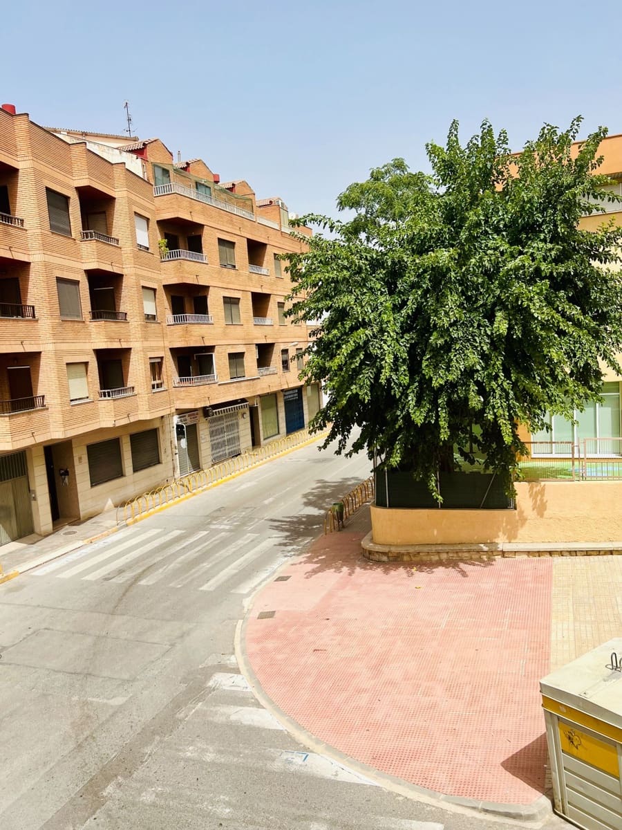 5 sovrum Hus till salu i Villena med garage - 160 000 € (Ref: 8419235)