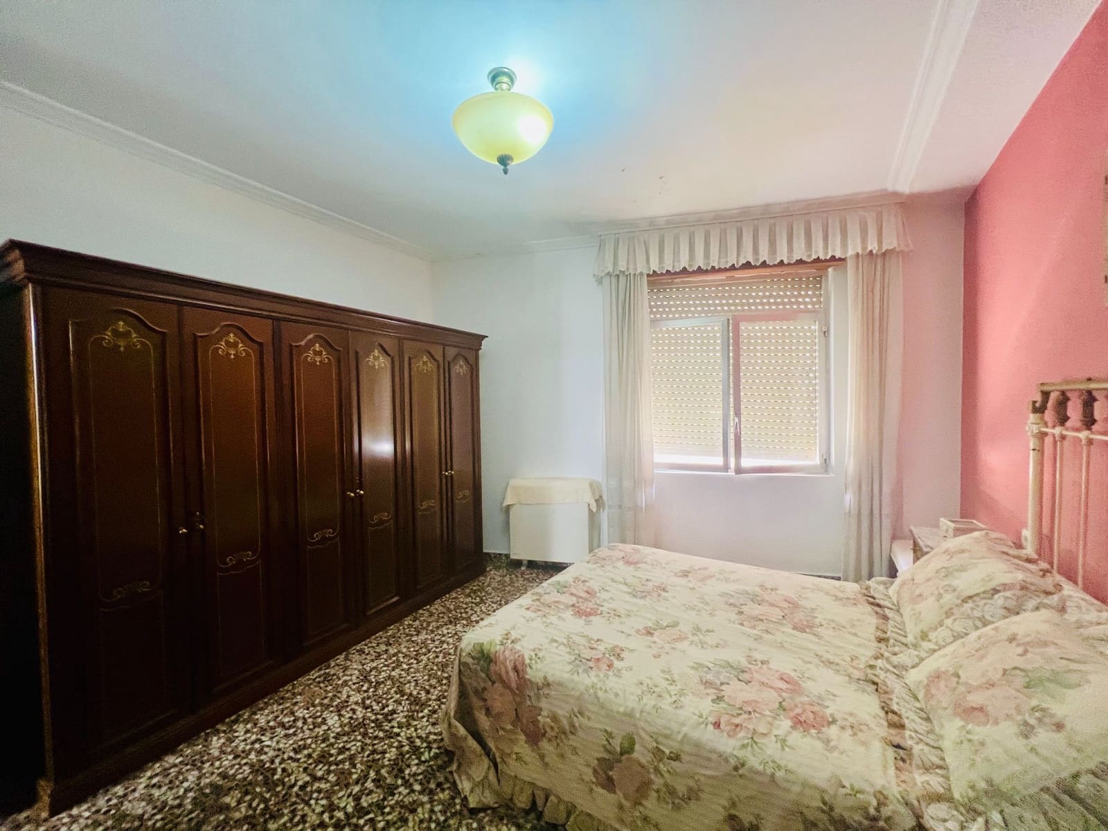 5 sovrum Hus till salu i Villena med garage - 160 000 € (Ref: 8419235)