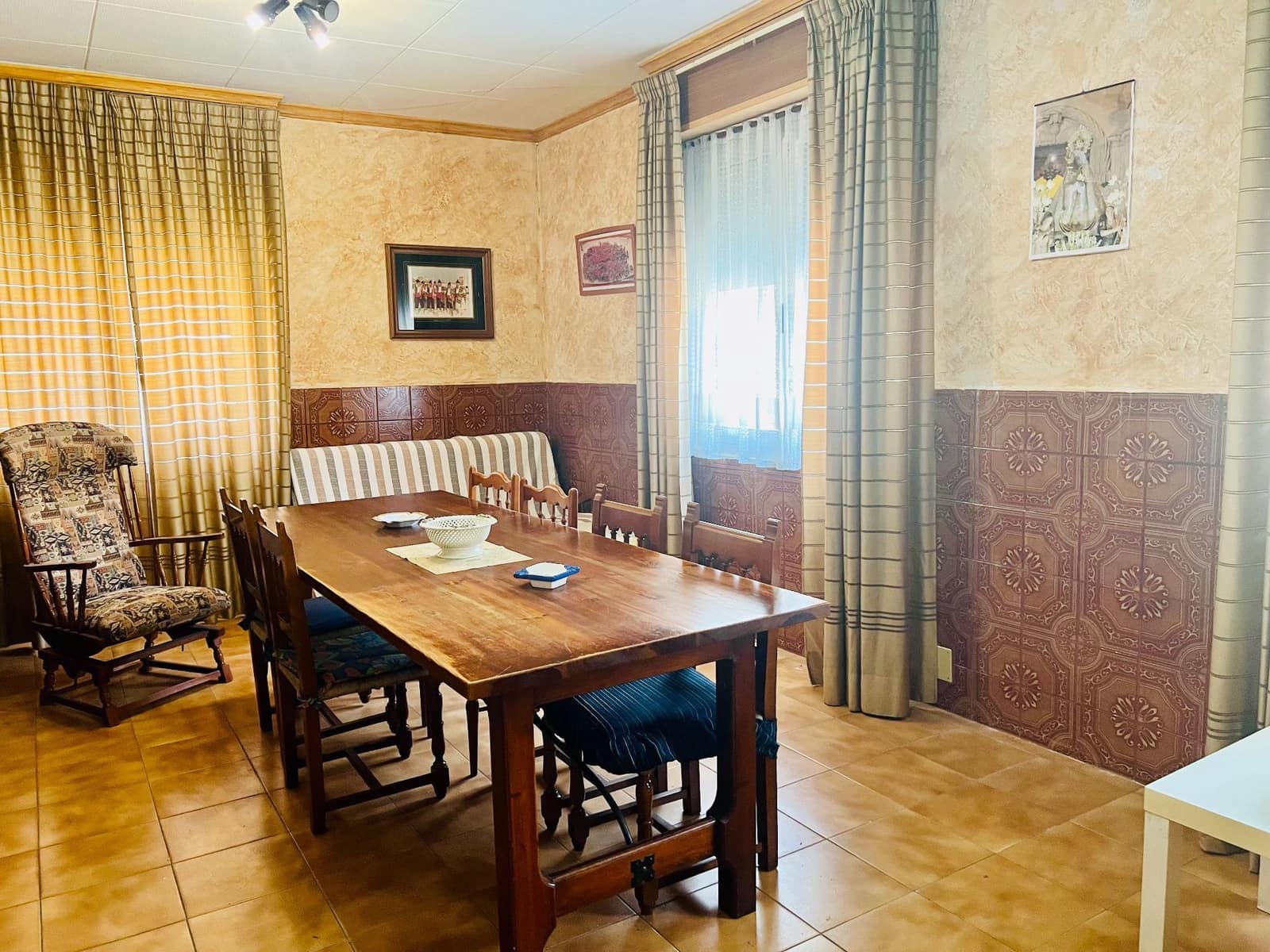 5 sovrum Hus till salu i Villena med garage - 160 000 € (Ref: 8419235)