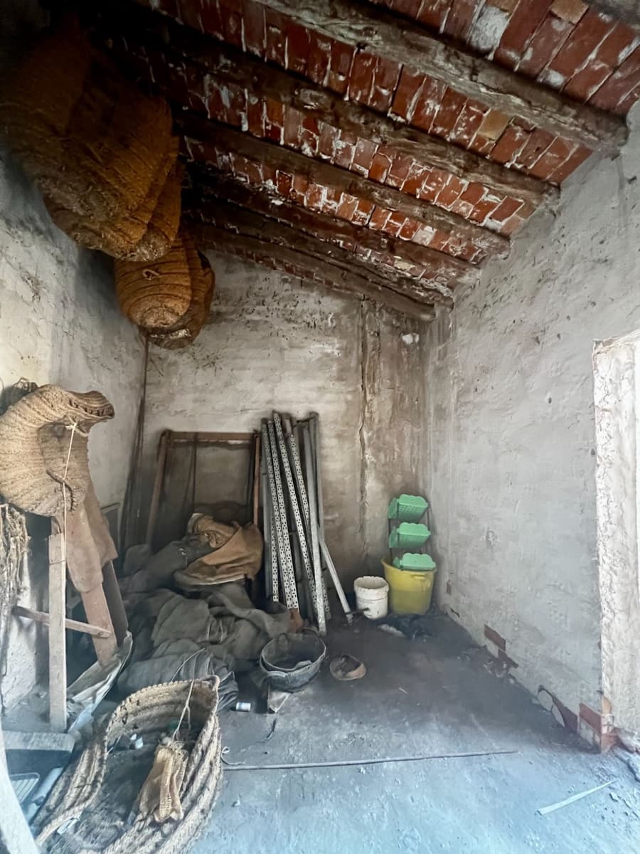 5 soveværelse Byhus til salg i Villena - € 58.900 (Ref: 8435532)