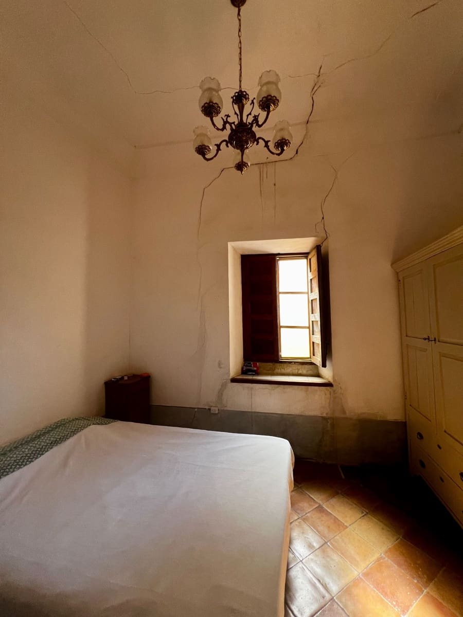 8 sypialnia Dom na sprzedaż w Biar z basenem - 400 000 € (Ref: 9016982)