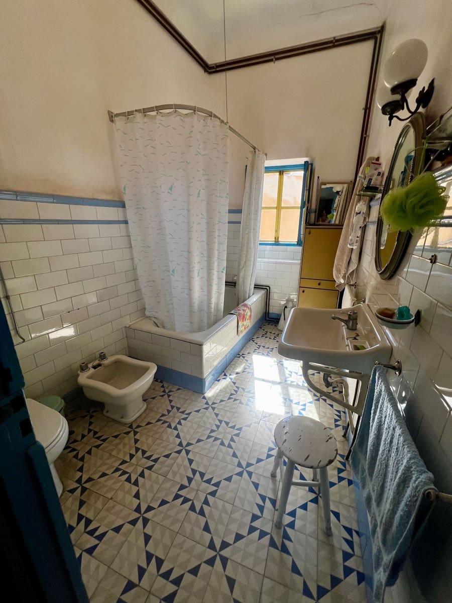 8 sypialnia Dom na sprzedaż w Biar z basenem - 400 000 € (Ref: 9016982)