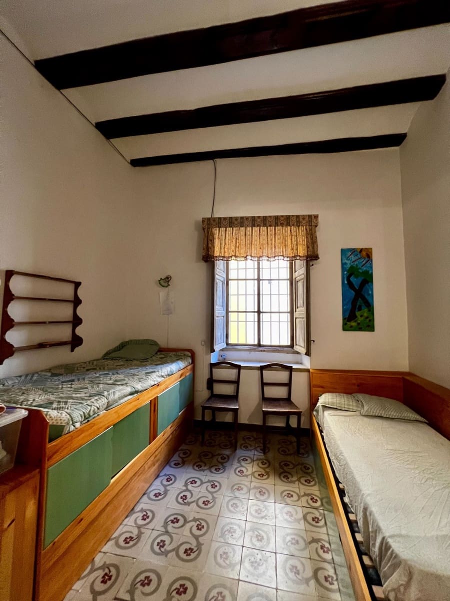 8 sypialnia Dom na sprzedaż w Biar z basenem - 400 000 € (Ref: 9016982)