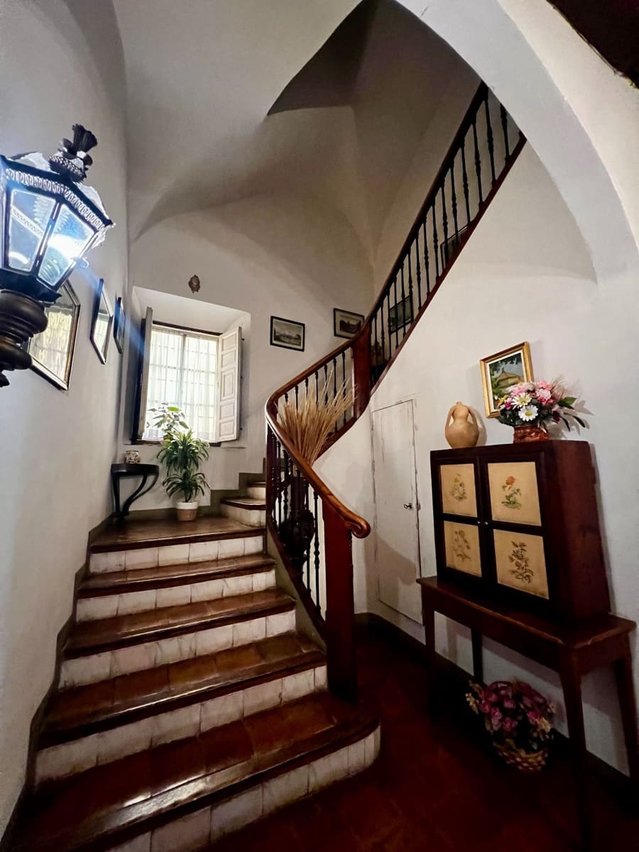 8 sypialnia Dom na sprzedaż w Biar z basenem - 400 000 € (Ref: 9016982)