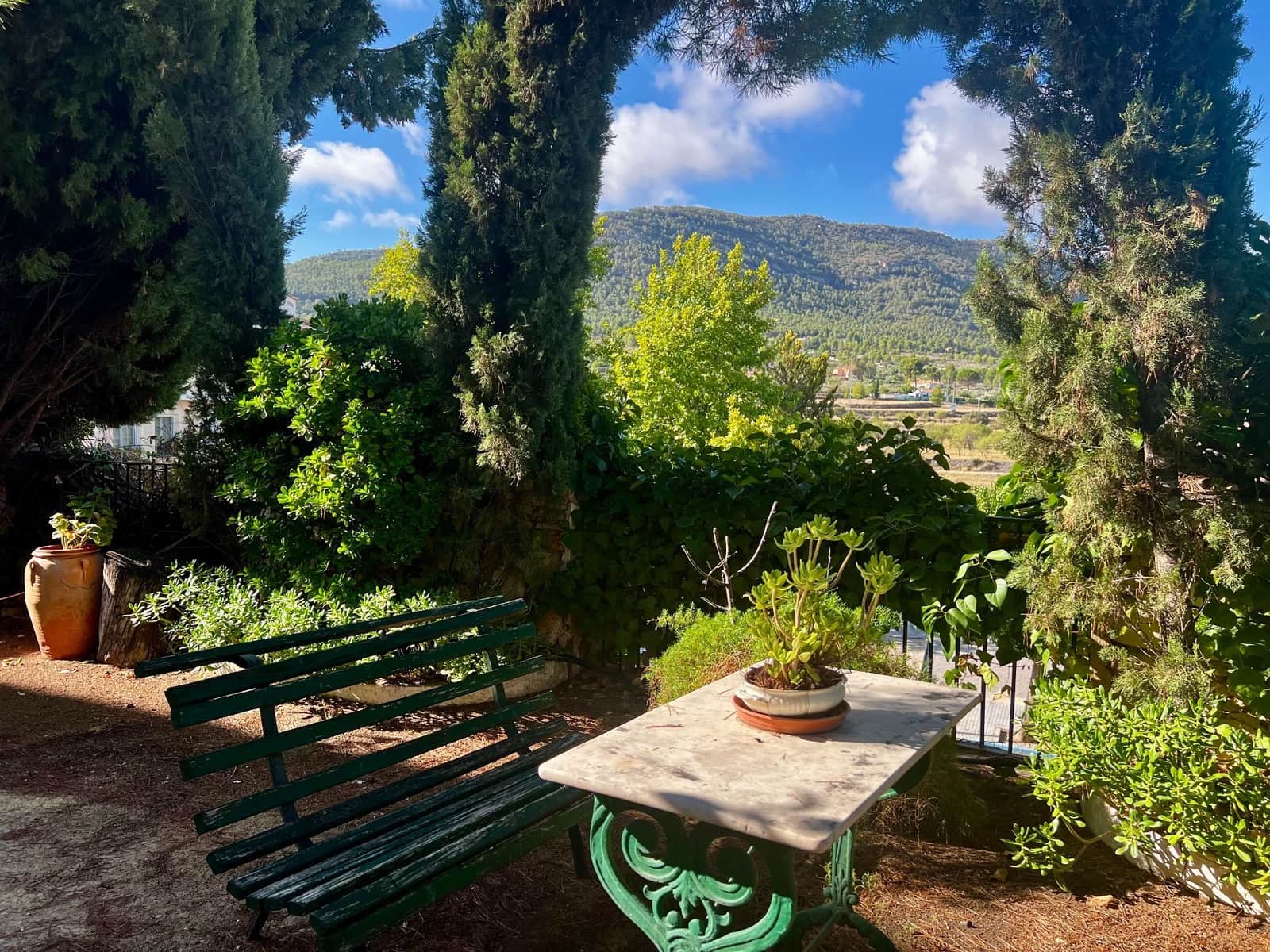 8 sypialnia Dom na sprzedaż w Biar z basenem - 400 000 € (Ref: 9016982)