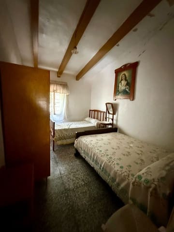 3 quarto Quinta/Casa Rural para venda em Biar com piscina garagem - 130 000 € (Ref: 9081314)