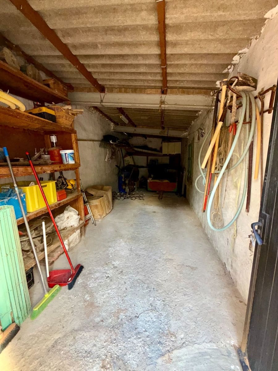 3 bedroom Finca/Country House for sale in Biar with pool garage - € 130,000 (Ref: 9081314)