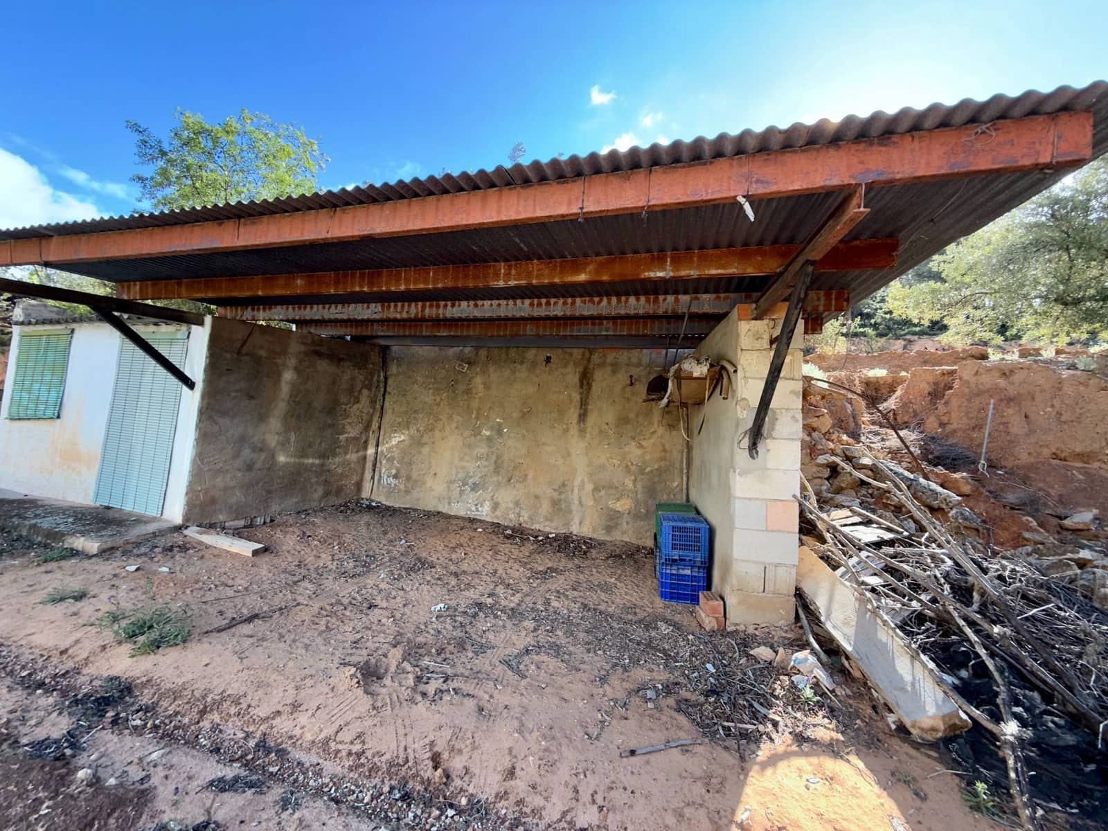 3 bedroom Finca/Country House for sale in Biar with pool garage - € 130,000 (Ref: 9081314)