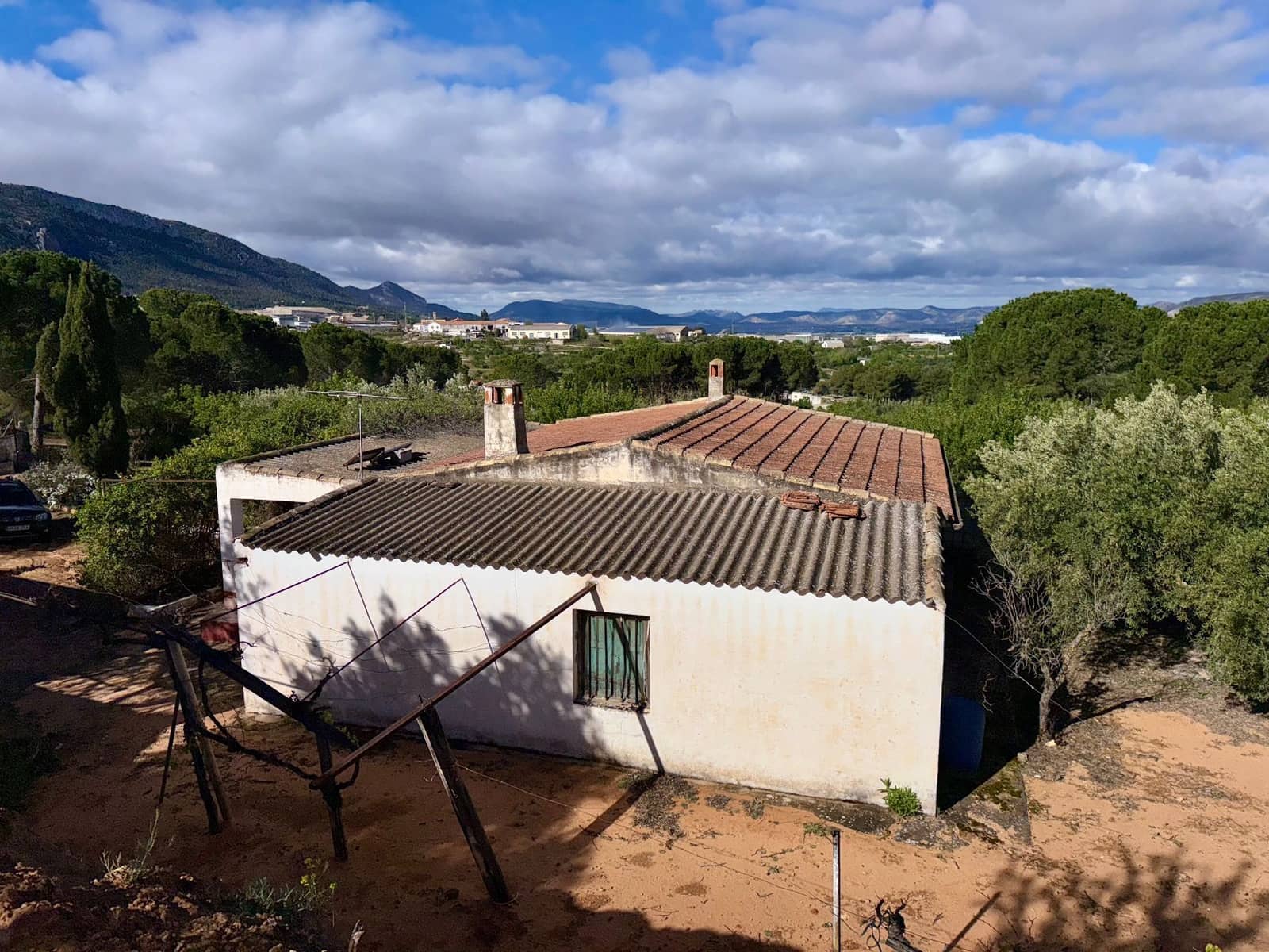 3 bedroom Finca/Country House for sale in Biar with pool garage - € 130,000 (Ref: 9081314)