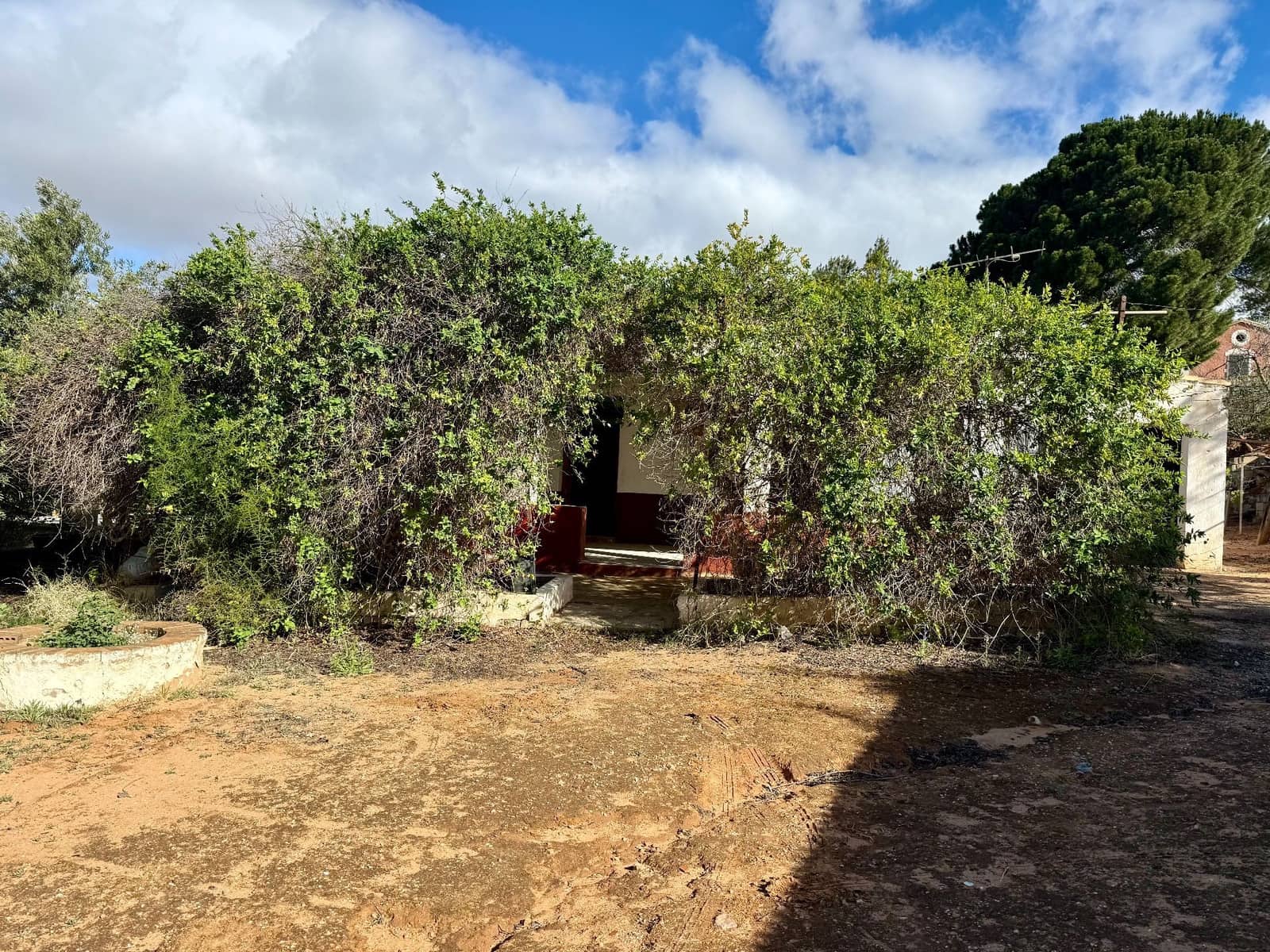 3 bedroom Finca/Country House for sale in Biar with pool garage - € 130,000 (Ref: 9081314)