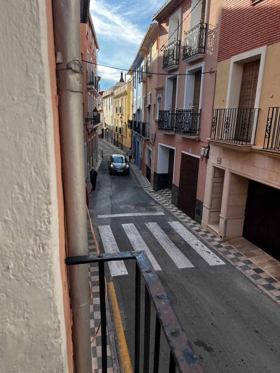 6 soverom Hus til salgs i Biar - € 115 000 (Ref: 9106321)