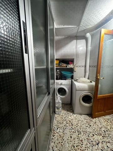 6 bedroom Townhouse for sale in Biar - € 115,000 (Ref: 9106321)