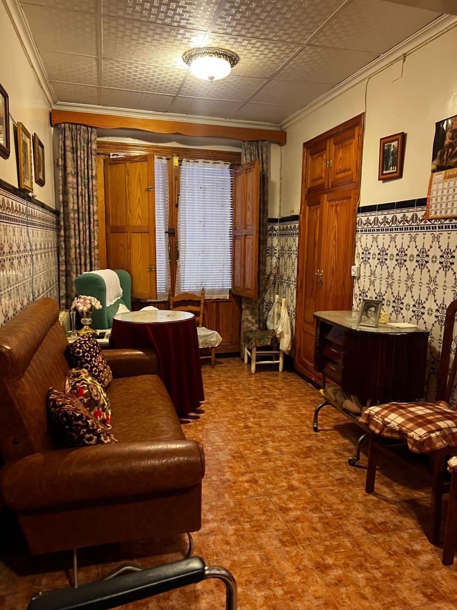 6 soverom Hus til salgs i Biar - € 115 000 (Ref: 9106321)