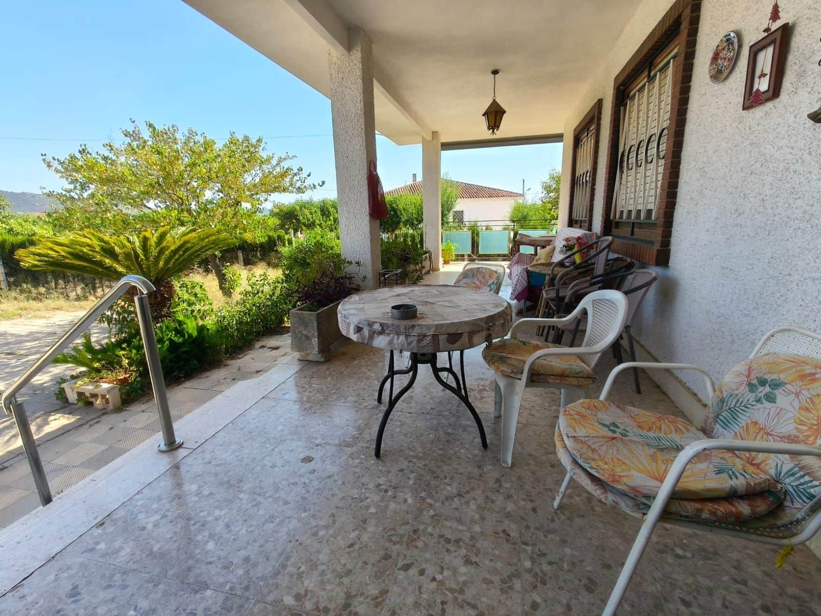 4 bedroom Villa for sale in Villena with pool garage - € 235,000 (Ref: 9111869)