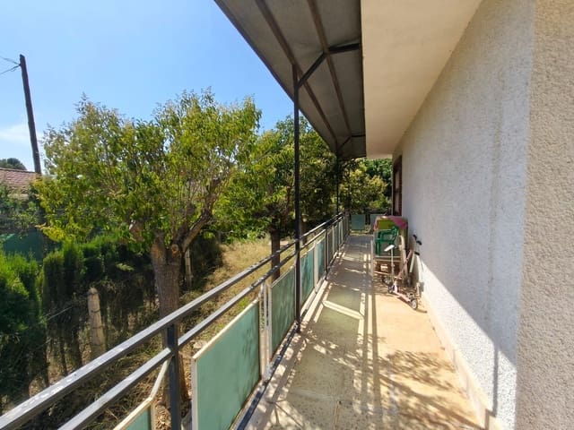 4 bedroom Villa for sale in Villena with pool garage - € 235,000 (Ref: 9111869)