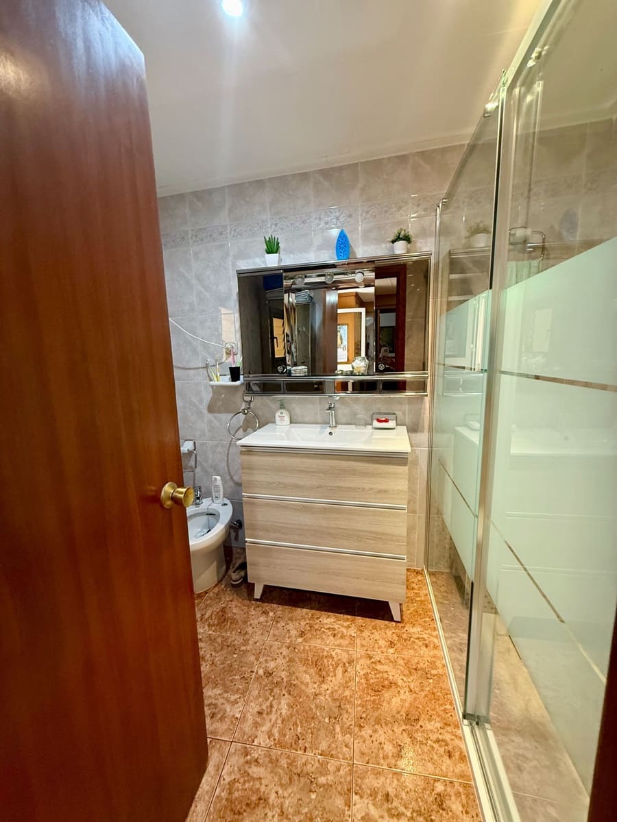 4 soverom Hus til salgs i Villena - € 99 900 (Ref: 9117004)