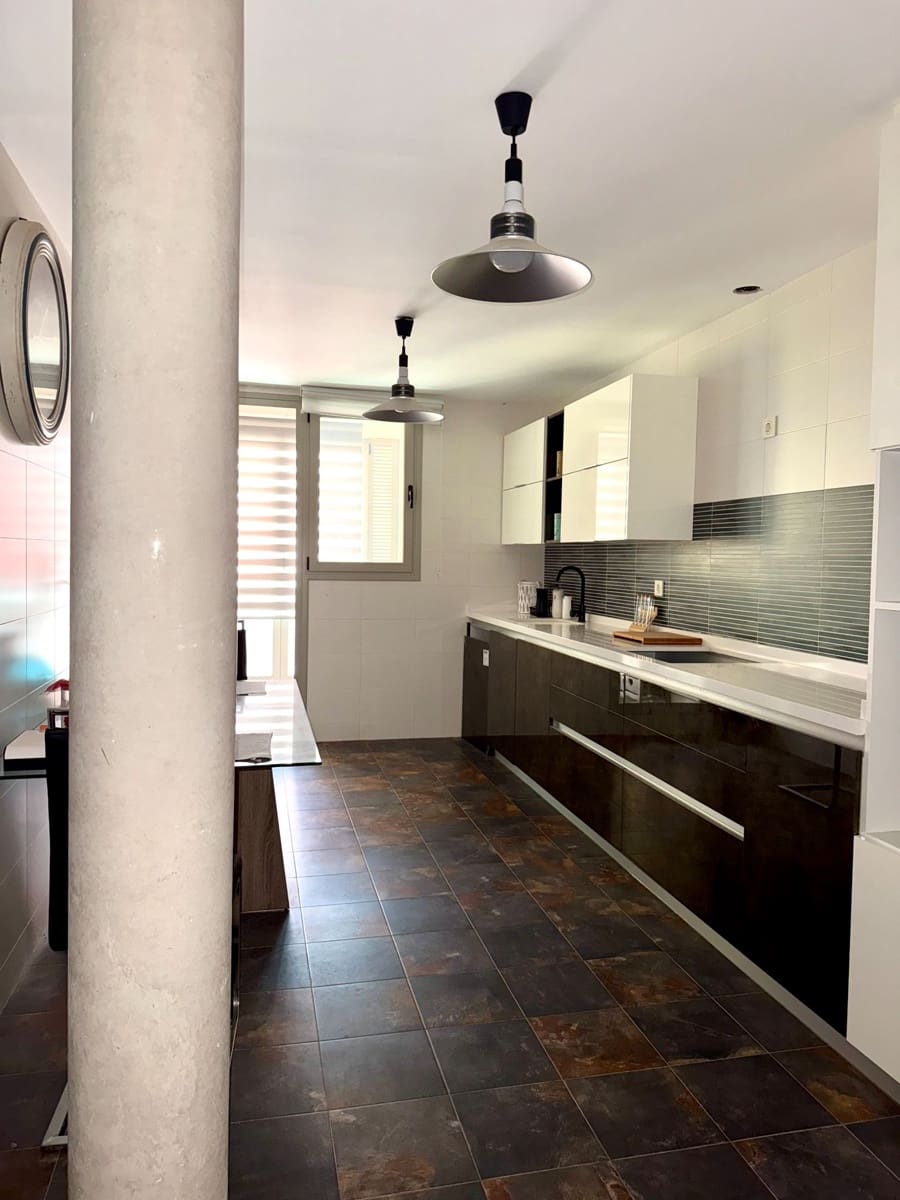 3 chambre Appartement à vendre à Villena avec garage - 149 000 € (Ref: 9169333)