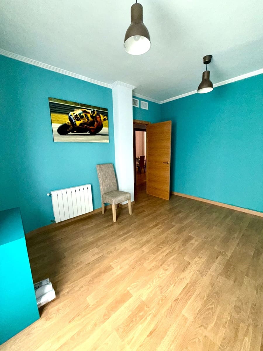 3 chambre Appartement à vendre à Villena avec garage - 149 000 € (Ref: 9169333)