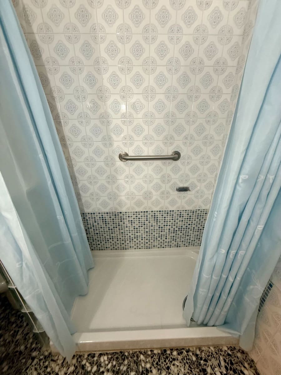 3 soverom Hus til salgs i Villena med garasje - € 150 000 (Ref: 9288032)