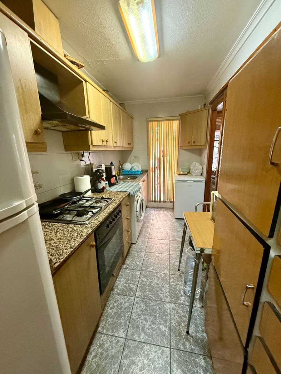 2 makuuhuone Asunto myytävänä paikassa Villena - 54 000 € (Ref: 9358904)