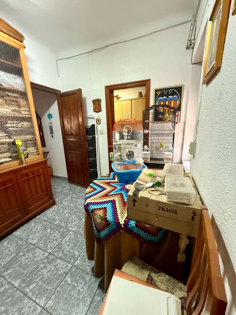 2 makuuhuone Asunto myytävänä paikassa Villena - 54 000 € (Ref: 9358904)